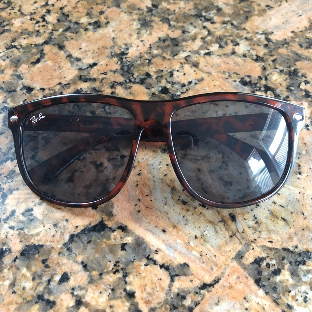 Ray-Ban Sunglasses